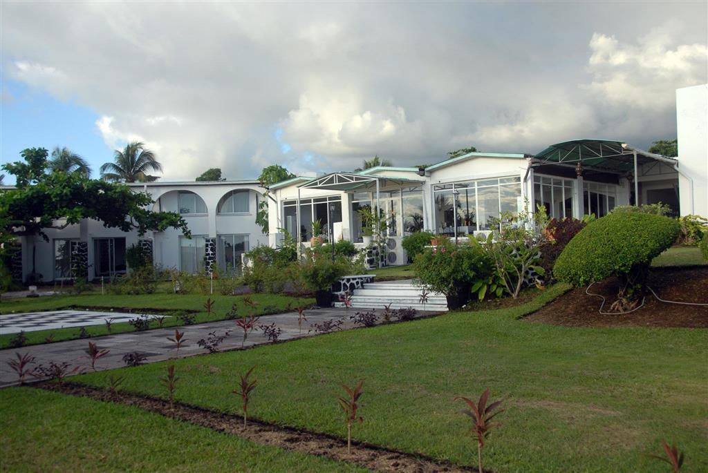 Retaj Moroni Hotel Exterior photo
