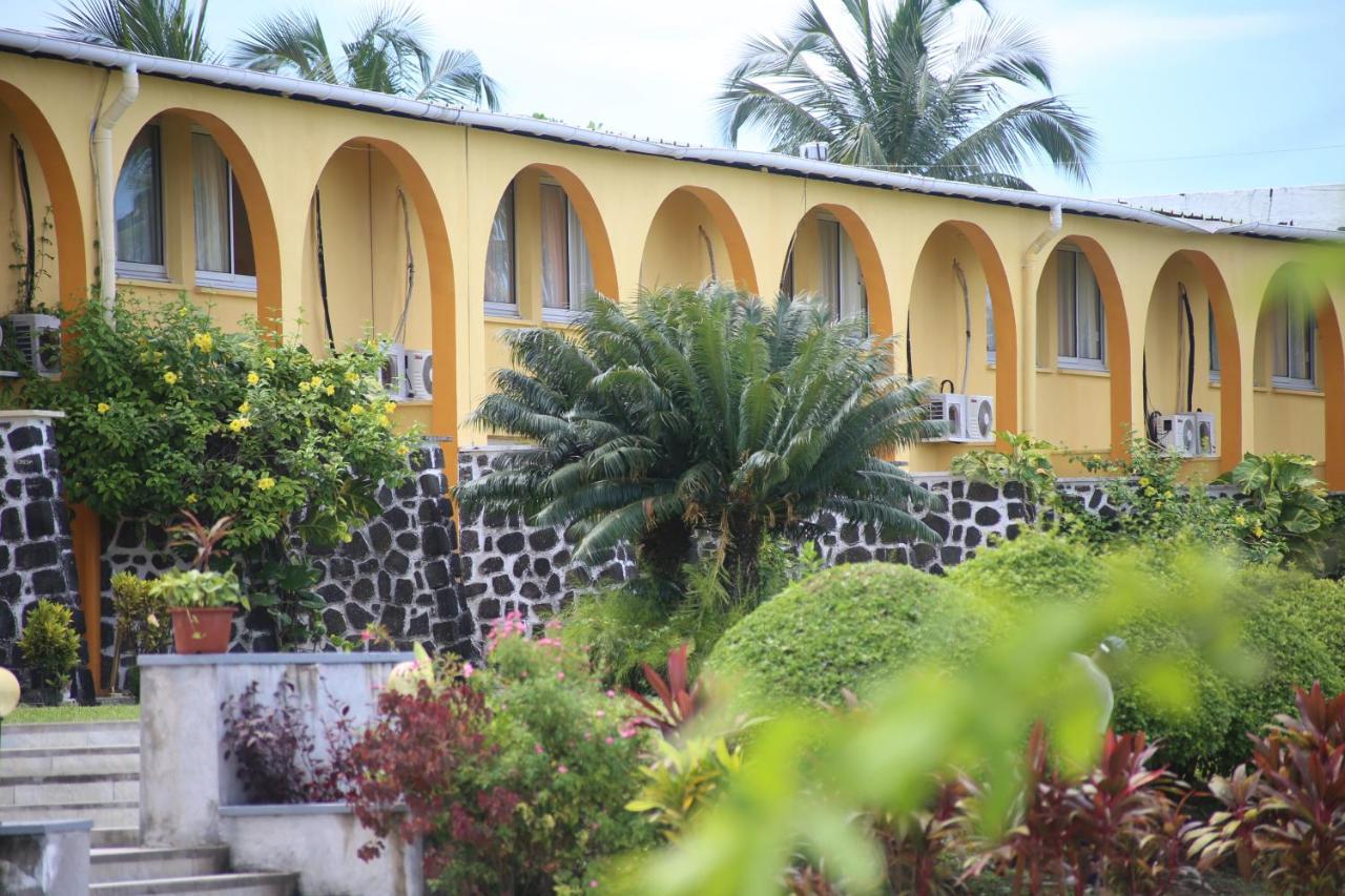 Retaj Moroni Hotel Exterior photo